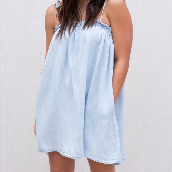 Show Me Your MuMu Angel Mini Dress Denim Chambray Size Large - Picture 1 of 6